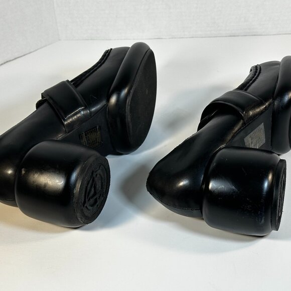 WOMEN'S SIZE 9 SLIP ON SHOES - Picture 5 of 16